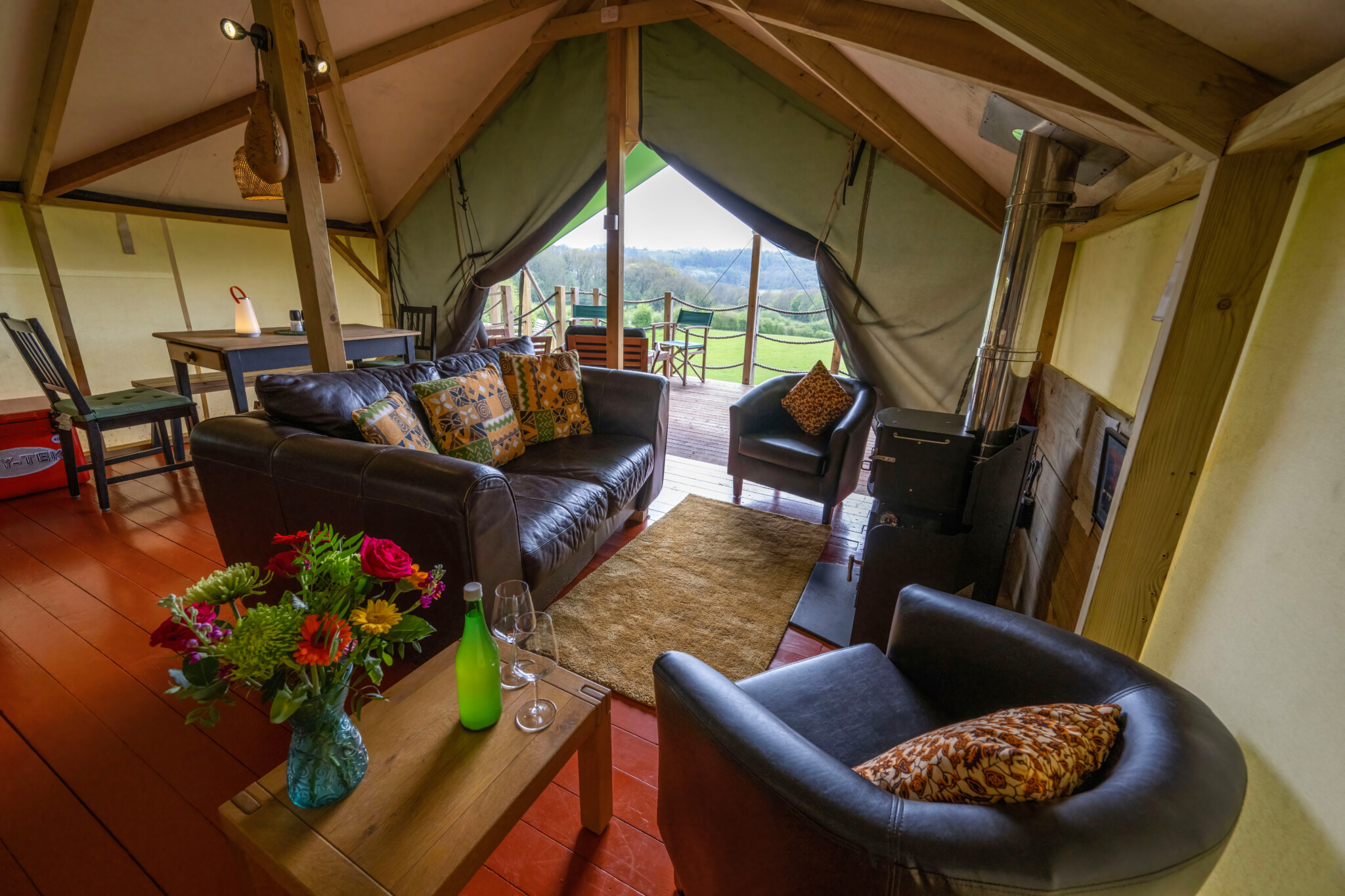 Luxurious interior of Hakuna Matata Safari Lodge